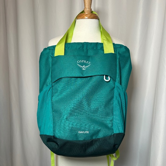 GREEN DAYLITE OSPREY BACKPACK/TOTE WITH ADJUSTABLE STRAPS - Picture 1 of 5